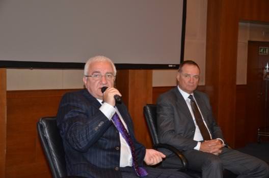 Alex Popov (left) and Ernest Blom answering questions from the audience.