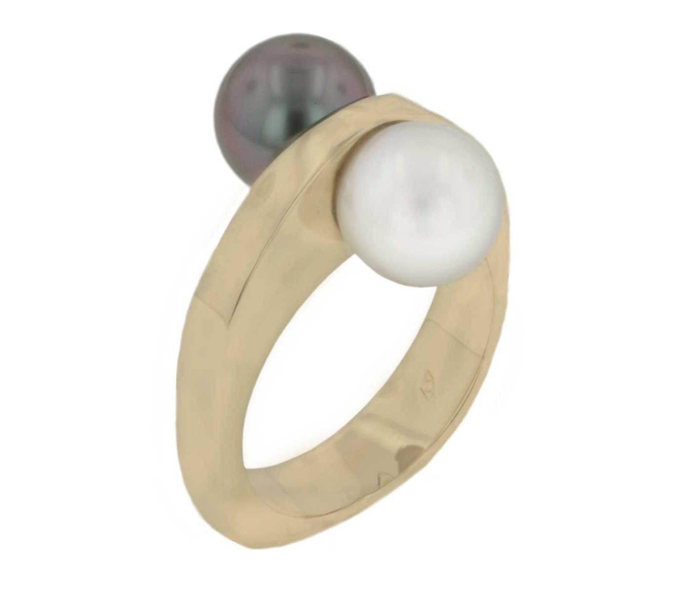 Ring by Lithos Jewelry