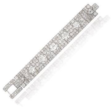 An impressive Art Deco diamond bracelet, by Hennell Estimate: £30,000 - 50,000