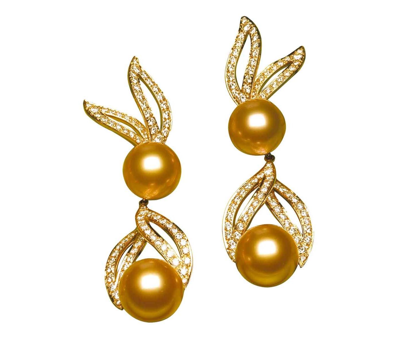 Earrings by Jewelmer