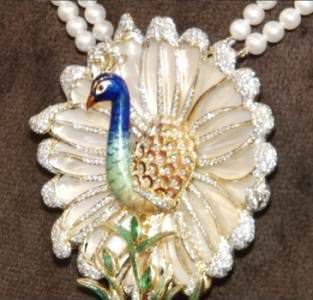 The peacock motif is one of the bestsellers in the Masterpiece collection by Jewels Emporium