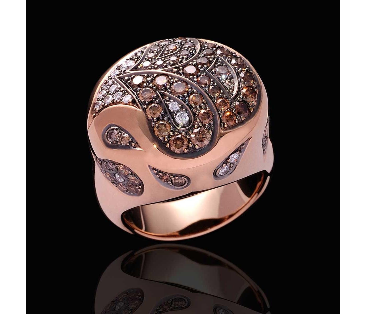 Ring by Laurent Barateau