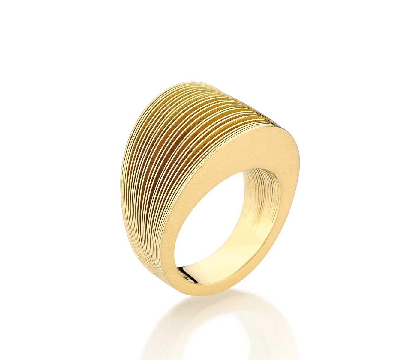 Ring by Antonio Bernardo
