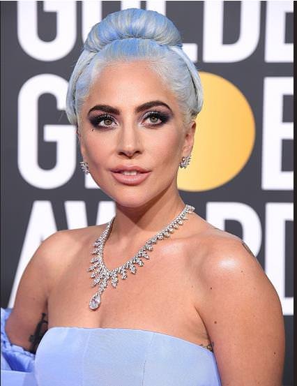 Lady Gaga debuted the Tiffany Aurora Necklace on the red carpet
