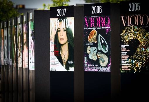 To celebrate Vioro's 30th anniversary, a special display of covers was featured at VicenzaOro Spring.