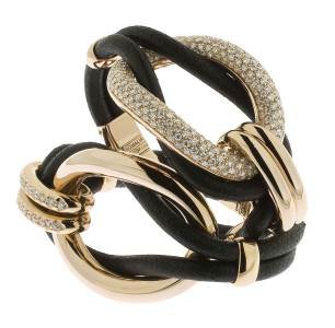 Novel mixes of materials were seen in gold, leather, and diamond bracelets by Oromalia.