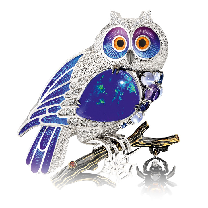 Brooch by Master Exclusive