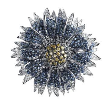 “Flamboyance” sapphire and diamond floral brooch in 18K 