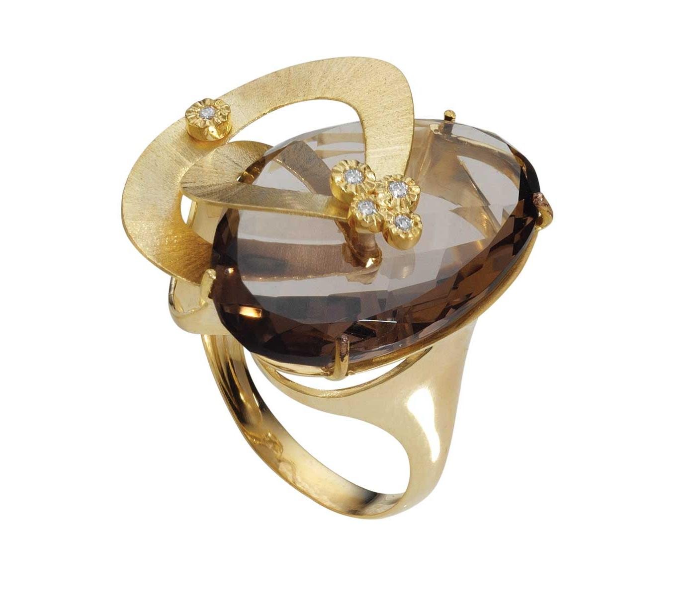 Ring by Manoel Bernardes