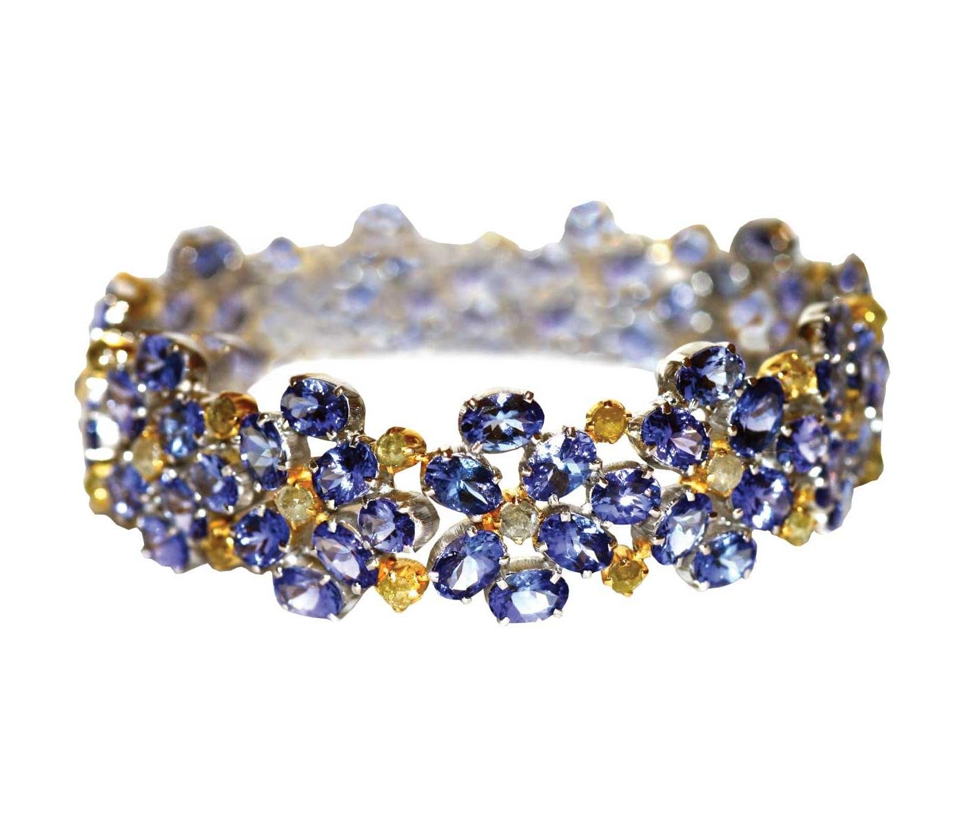 Bracelet by Trésor