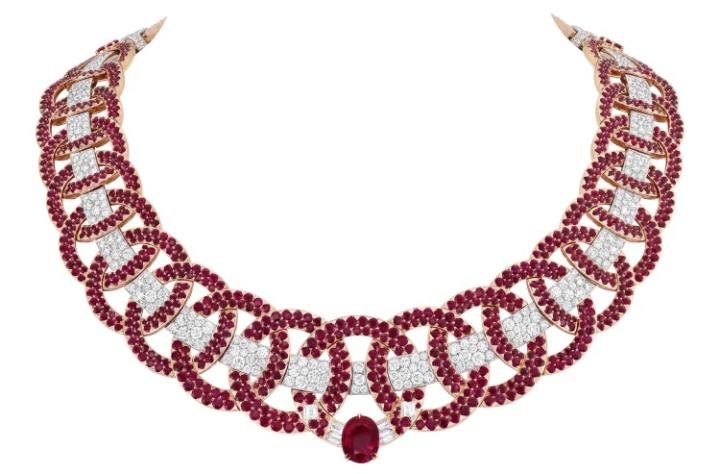 Elsa necklace 