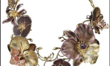 Vajra's Gina Collection – Eternal Blossoms