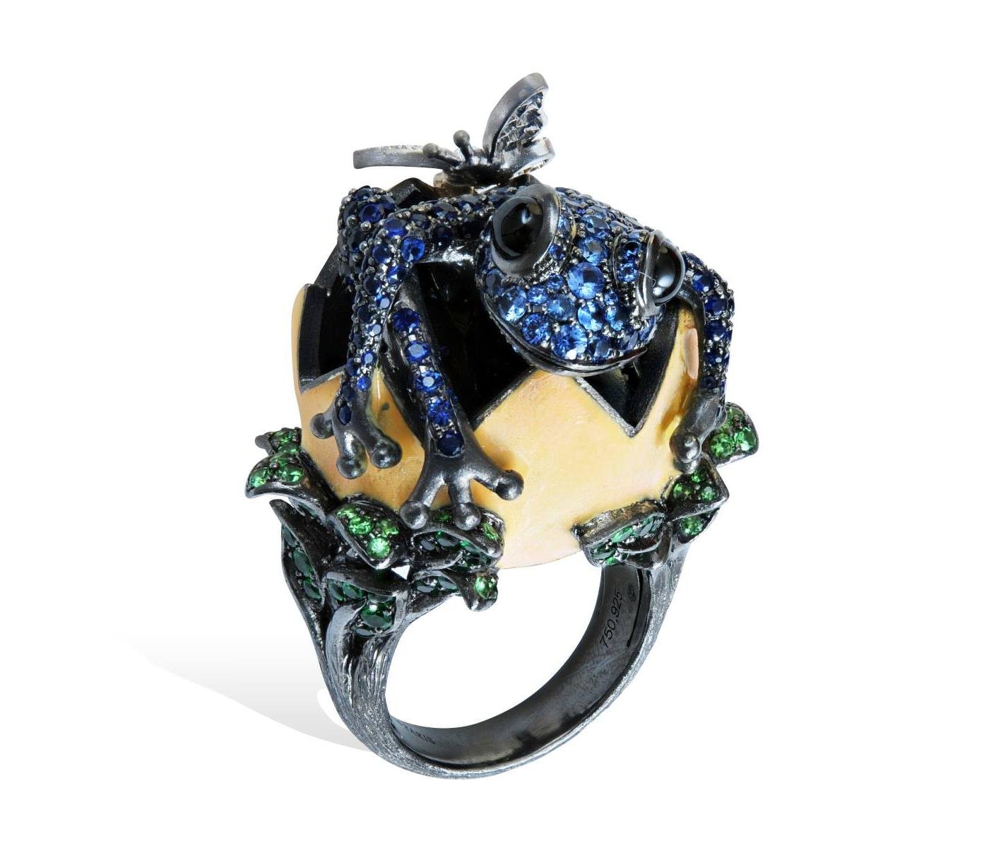 Ring by Lydia Courteille