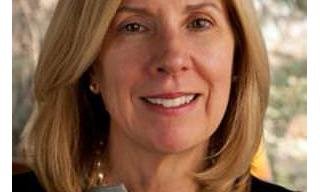 Dione Kenyon retires from JBT