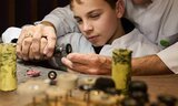 De Mains en Mains: handing down the skills of jewellery-making