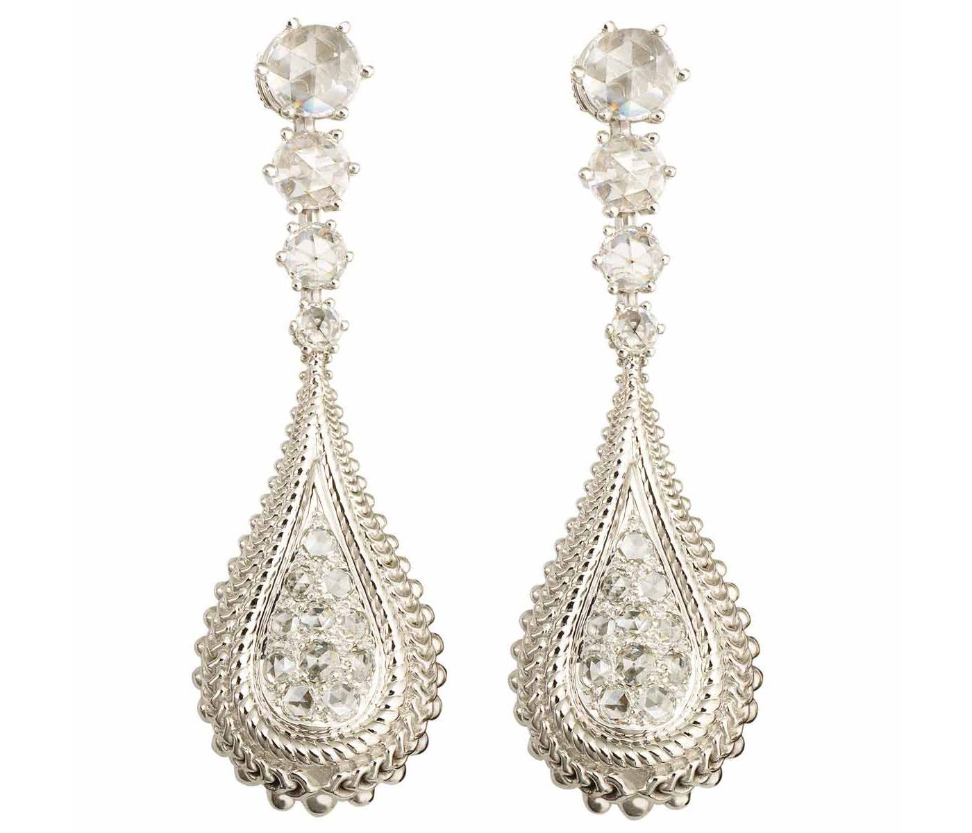 Earrings by Carrera y Carrera