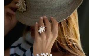 Tamara Comolli - Resort Collection , pure whites!
