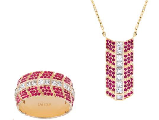 “Eros”: red gold ring and pendant paved with rubies and princess-cut diamonds