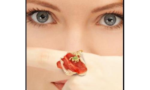 Forever Jewels launches new collections for Spring/Summer 2012. 