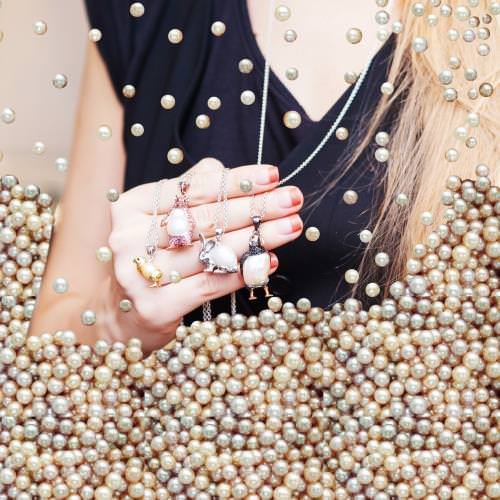 GEMOLOGUE - BLOGGER SPOTLIGHT