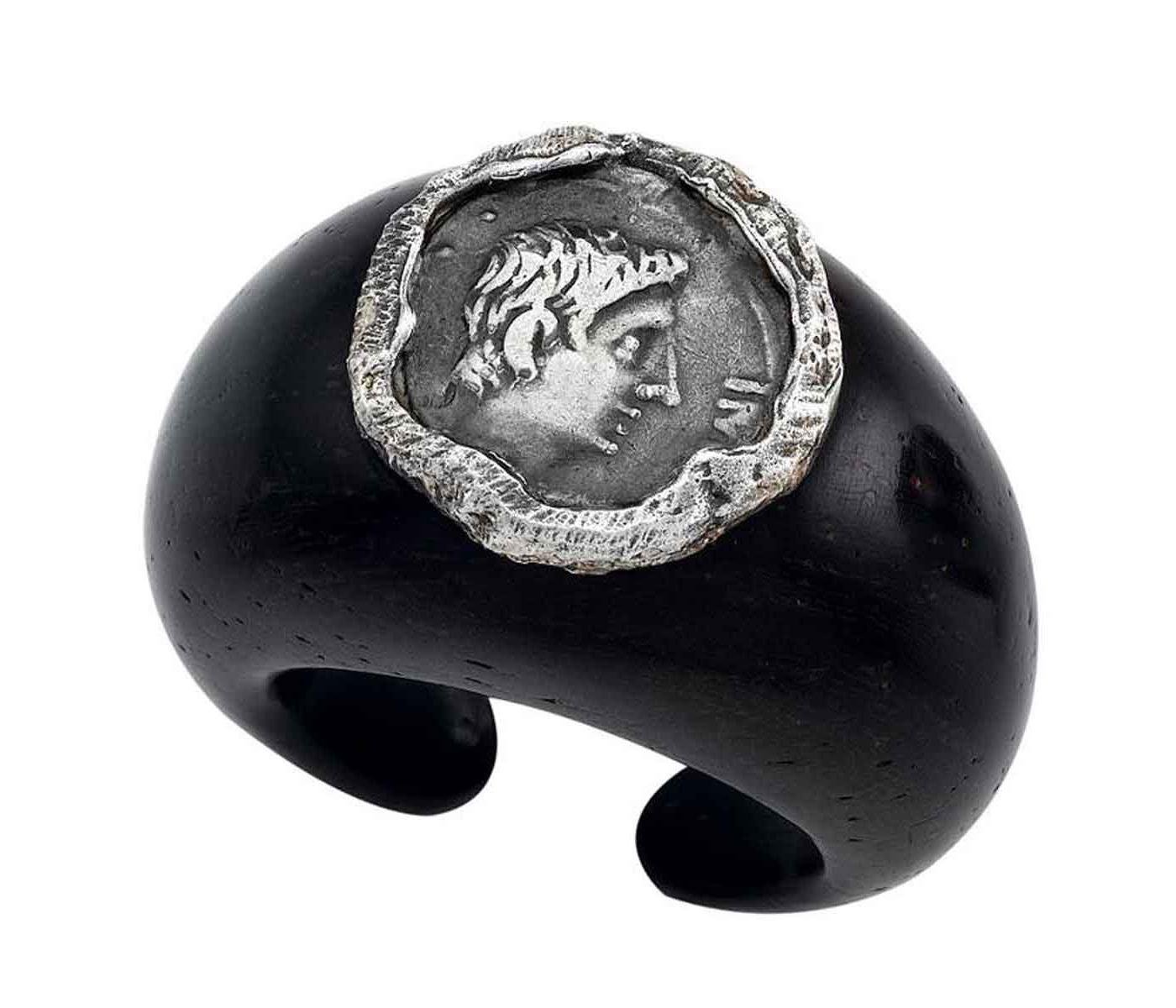 Ring by 1884 Collection