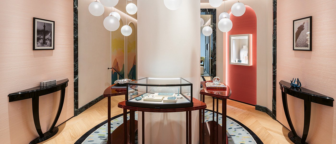 Boucheron opens in Zurich