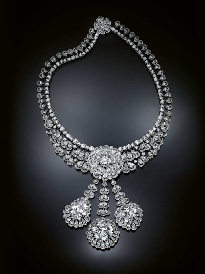 The Queen of Kalahari, a rare 342-carat diamond, yielded 23 stones which became Chopard's most precious jewellery collection to date: The Garden of Kalahari.