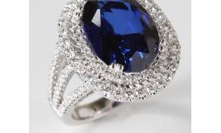 Rina Limor features new bridal ring designs at JCK 