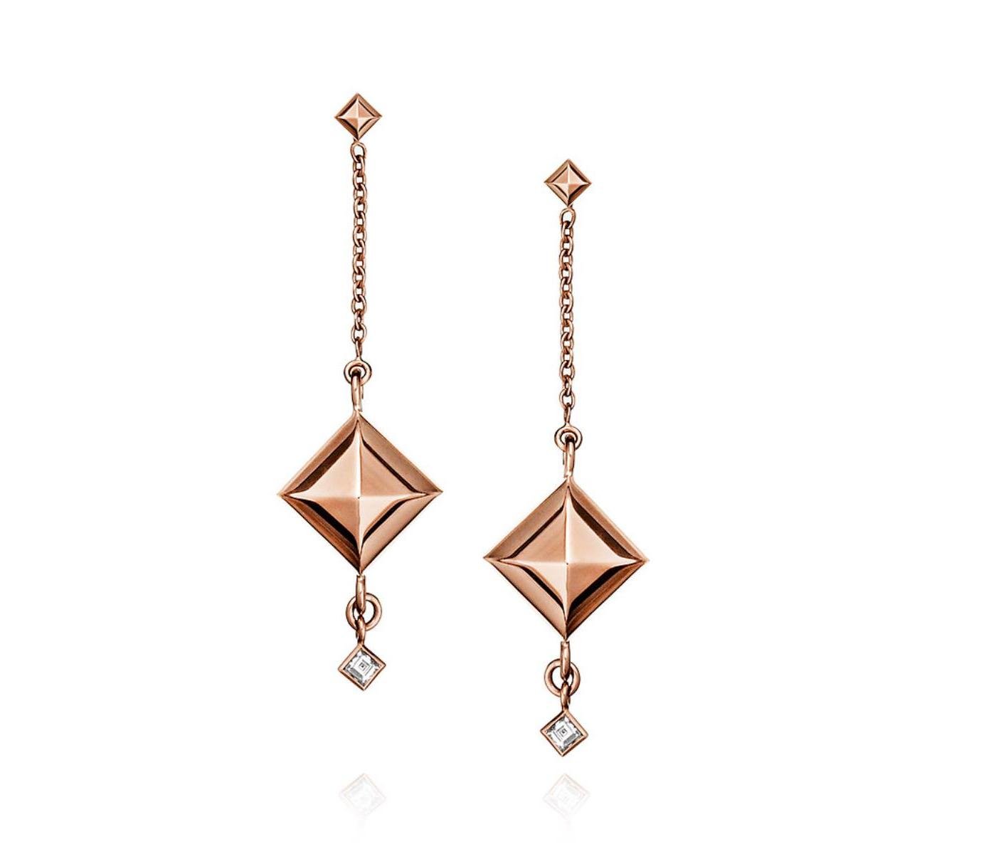 Earrings by Hermès