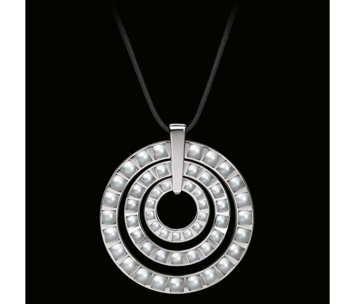 Pendant by Louis Golay
