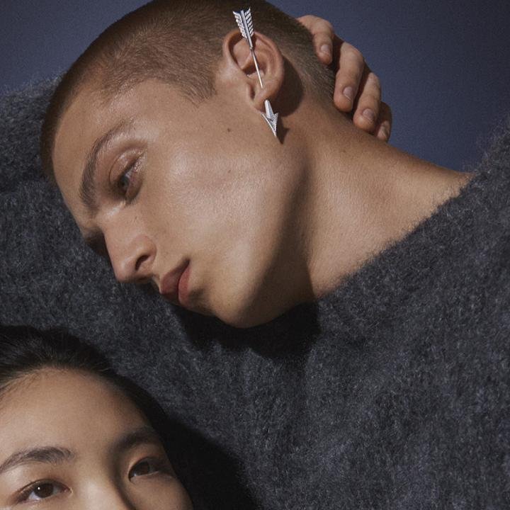 FLECHE DU TEMPS EARRING